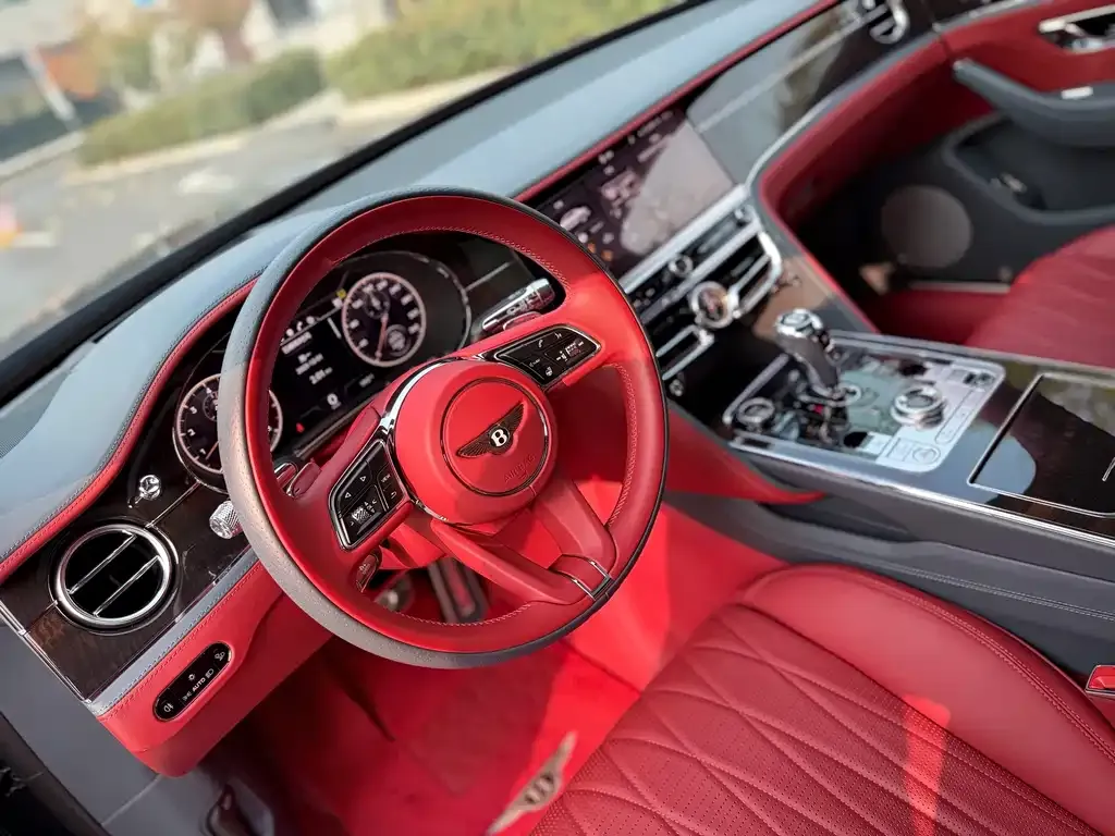 Bentley Flying Spur 2022 из CN, фото 9