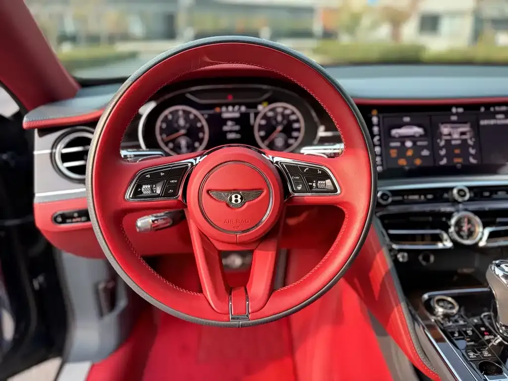 Bentley Flying Spur 2022 из CN, фото 7