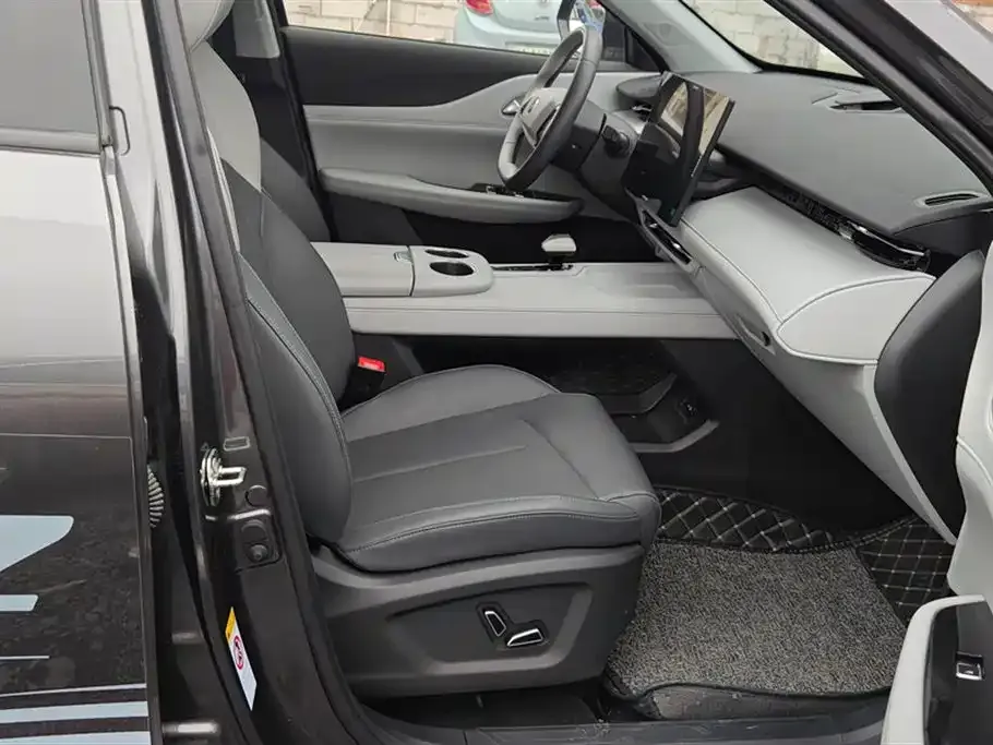 Changan UNI-Z 2024 из CN, фото 9