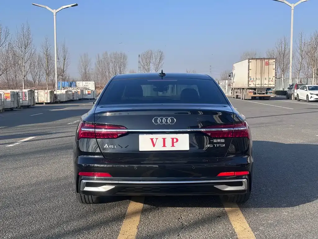 Audi A6L 2023 из CN, фото 7
