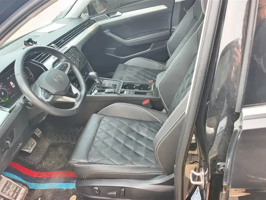 Volkswagen Magotan GTE PHEV 2024 из CN, фото 9