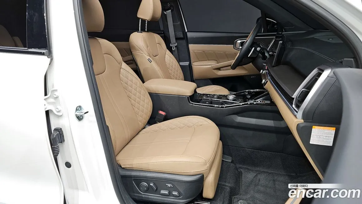 Kia Sorento — фото 9
