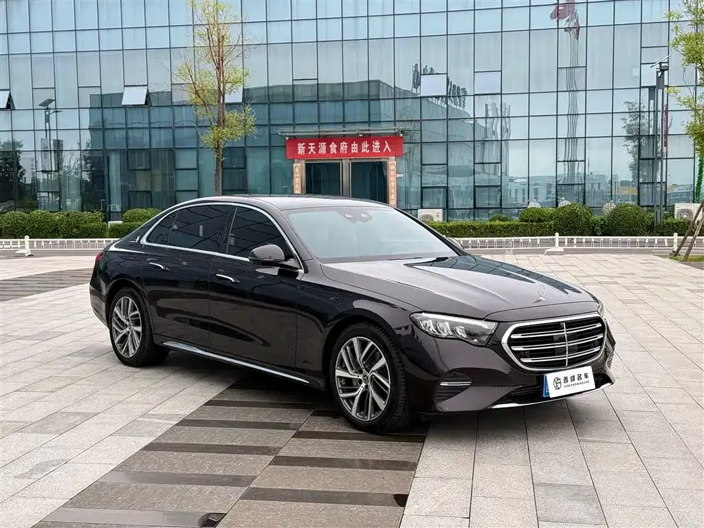 Mercedes-Benz E-Class 2025 из CN, фото 4