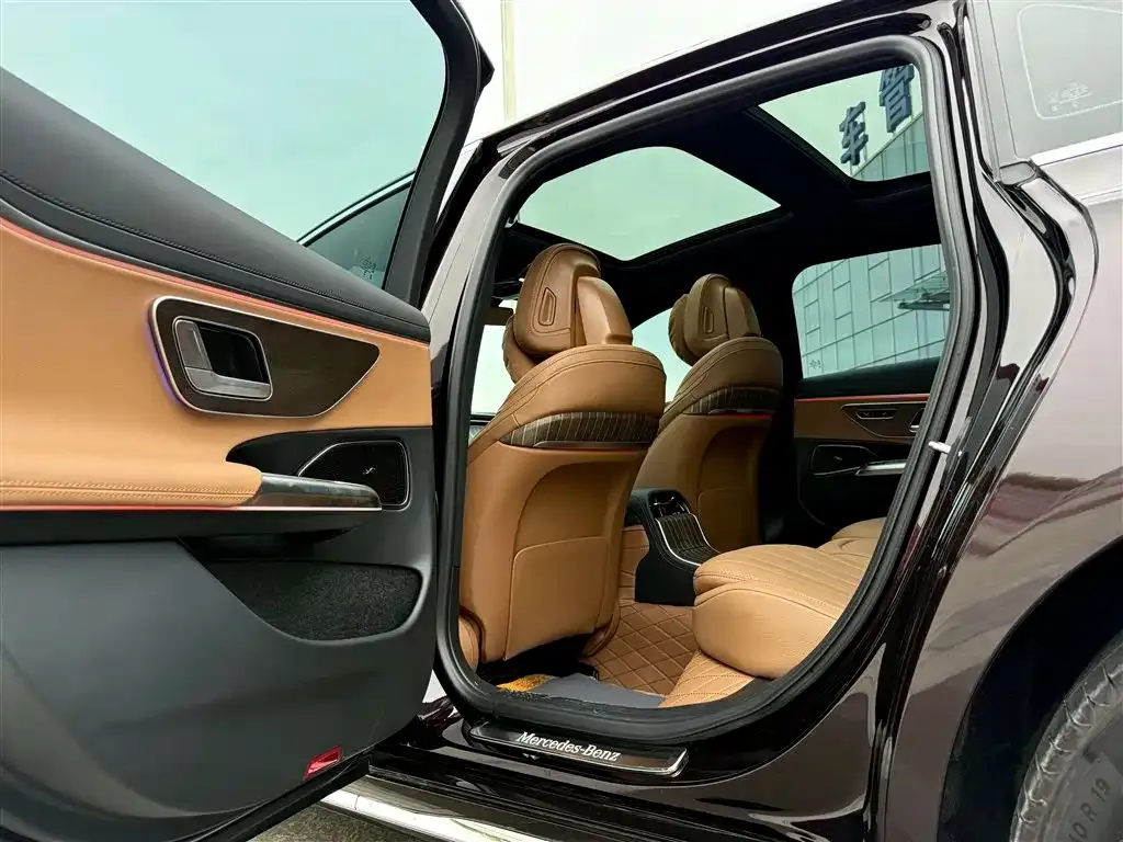 Mercedes-Benz E-Class 2025 из CN, фото 2