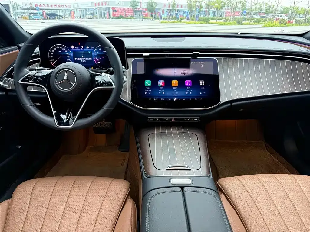 Mercedes-Benz E-Class 2025 из CN, фото 5