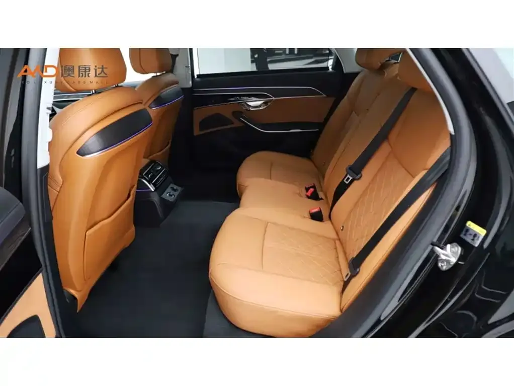 Audi A8 2024 из CN, фото 8