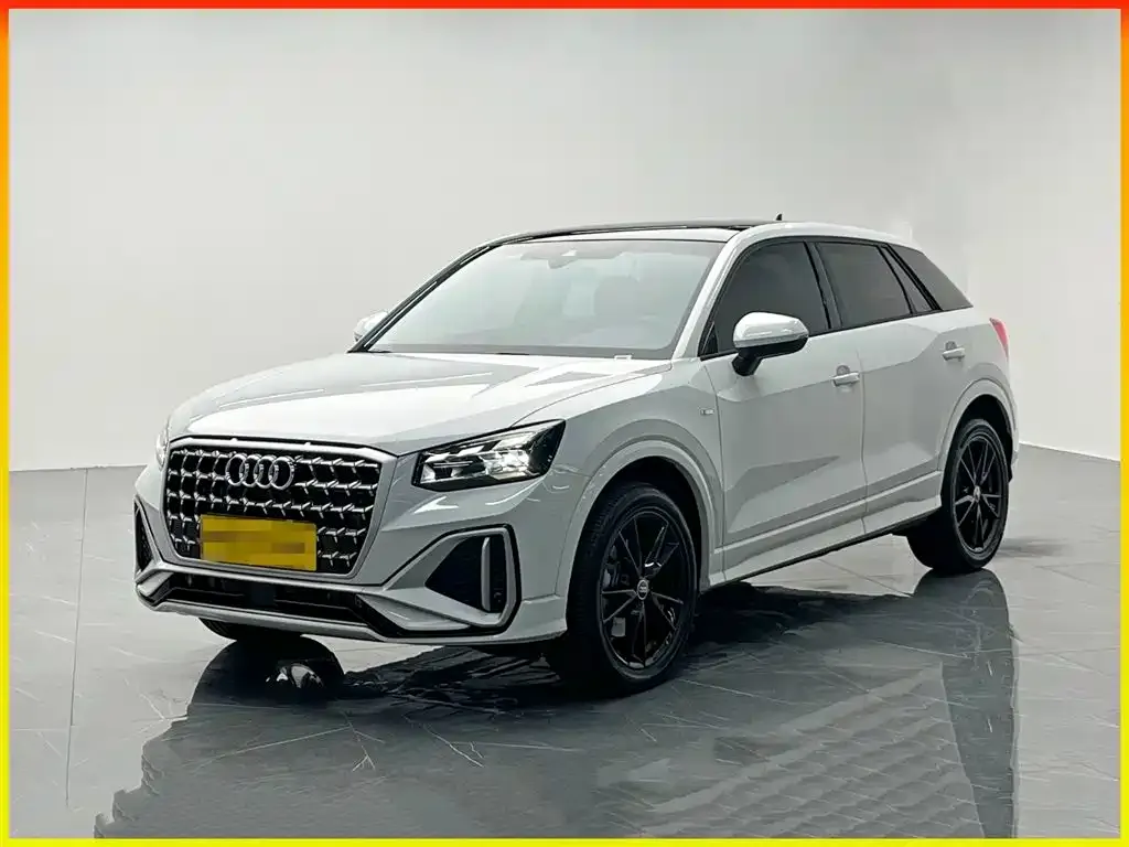 Audi Q2L 2025 из CN, фото 1