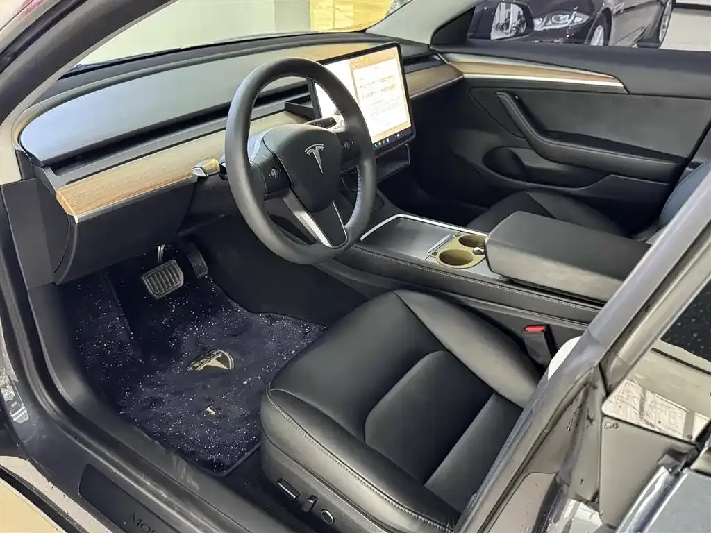 Tesla Model 3 2023 из CN, фото 5