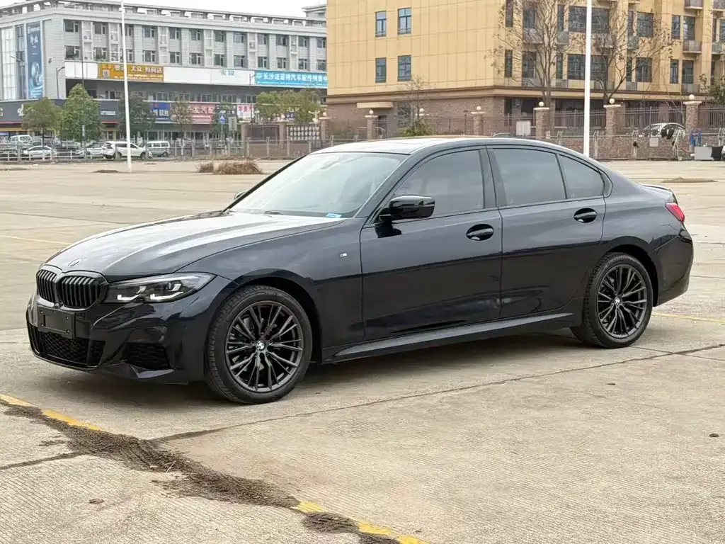 BMW 3 Series — фото 1