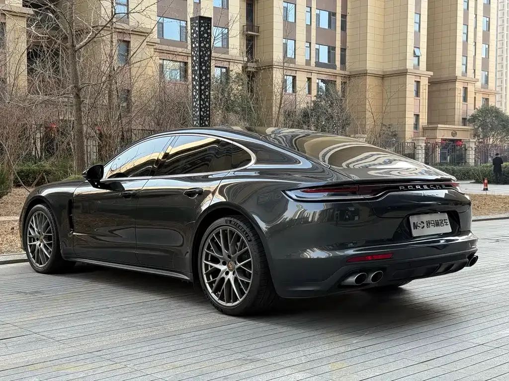 Porsche Panamera — фото 10