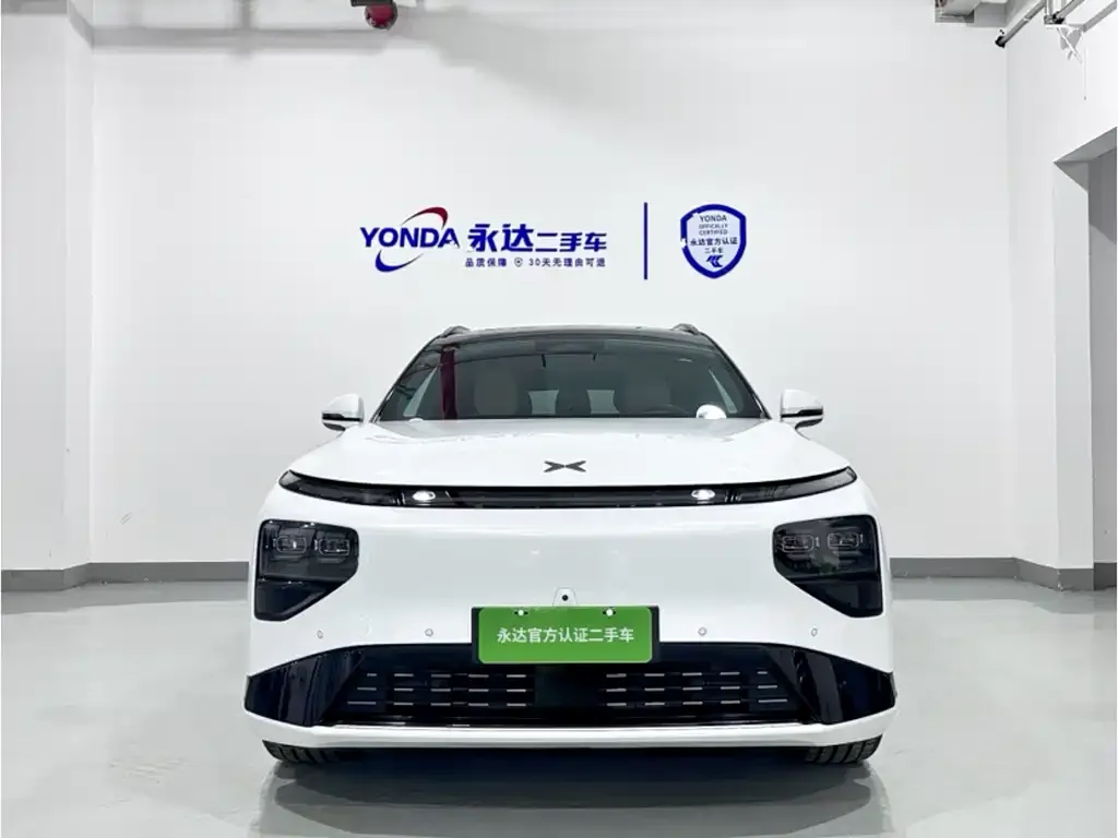 XPeng G9 2025 из CN, фото 2