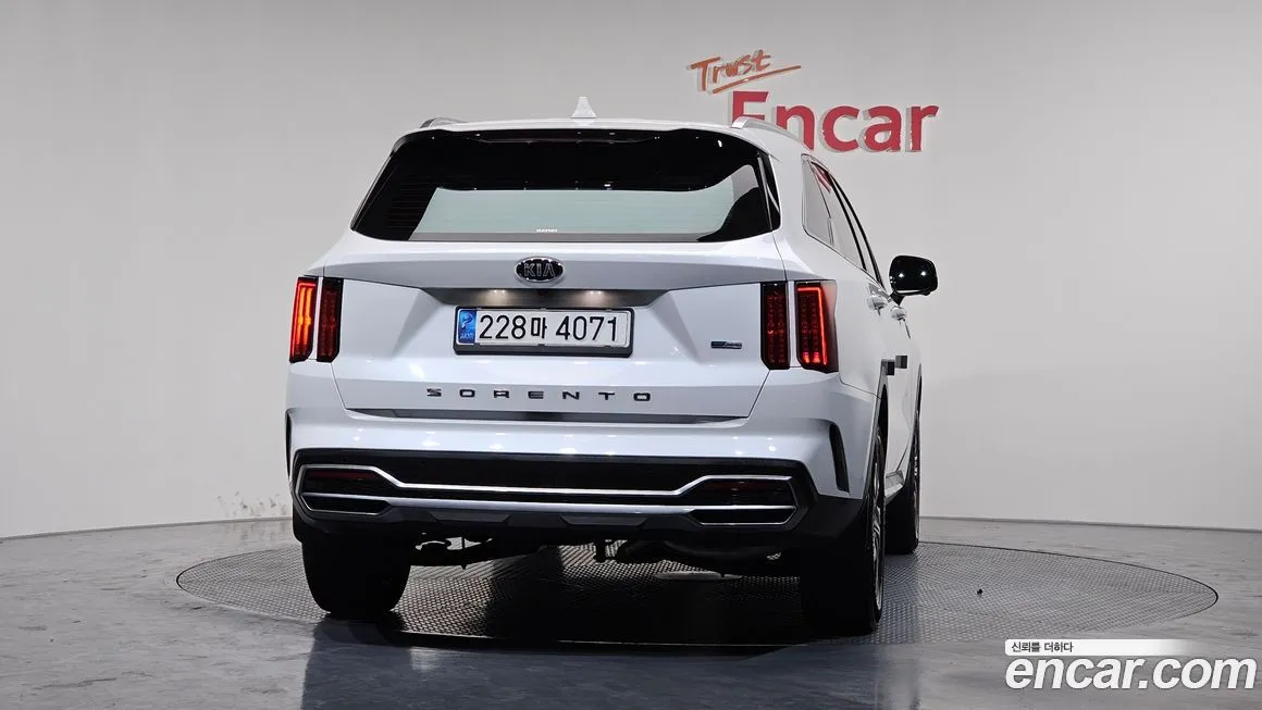 Kia Sorento — фото 2