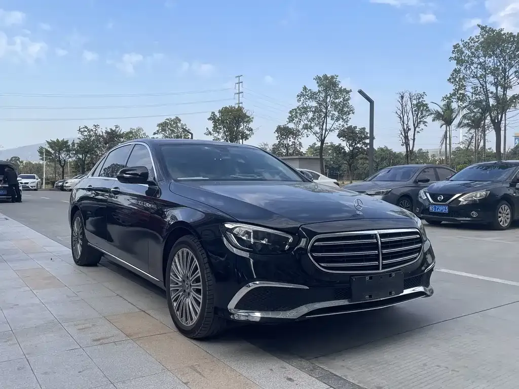 Mercedes-Benz E-Class 2023 из CN, фото 8