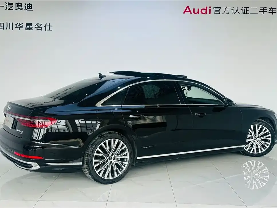 Audi A8 2025 из CN, фото 6
