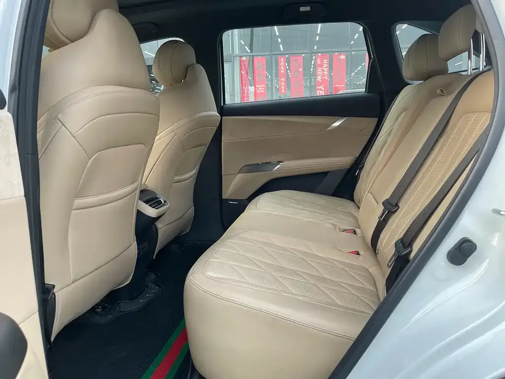 Changan CS75PLUS 2024 из CN, фото 2