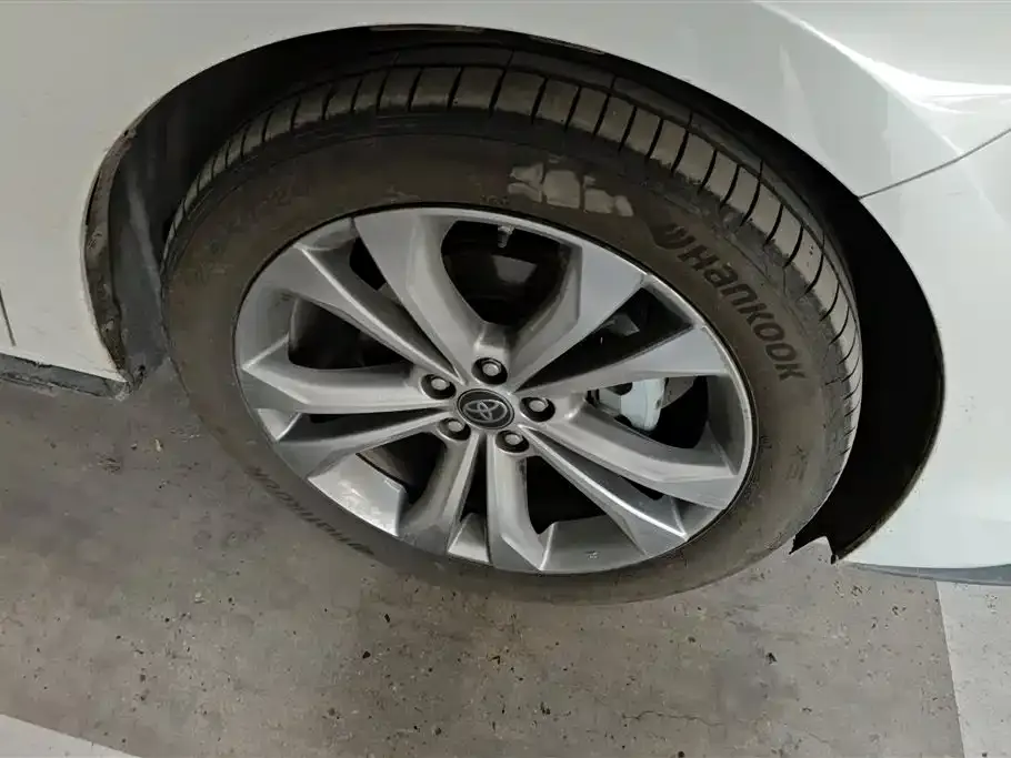 Toyota Sienna 2023 из CN, фото 7