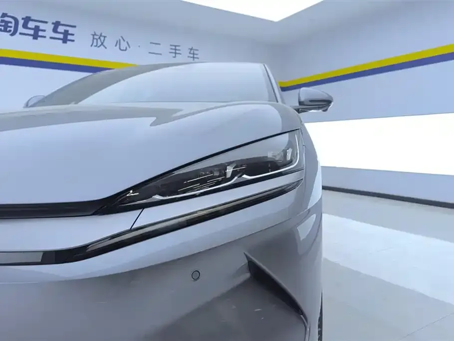 BYD Qin L — фото 10
