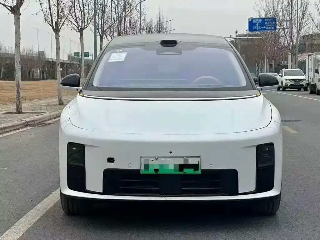 Li Auto i8 2026 из CN, фото 3