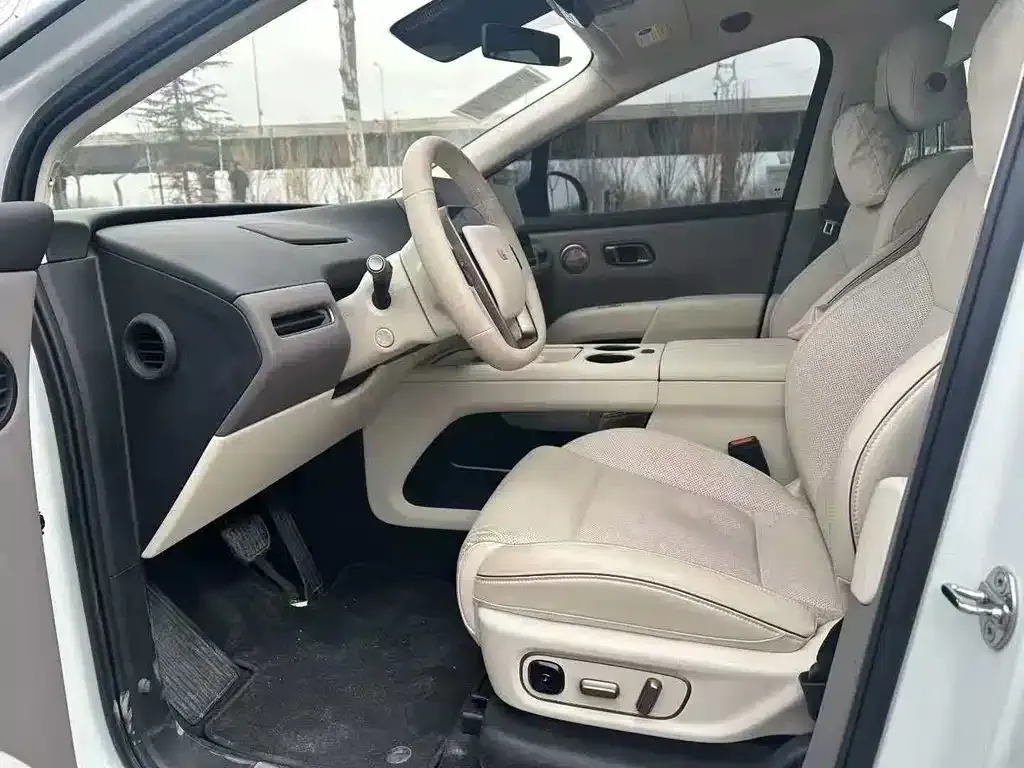 Li Auto i8 2026 из CN, фото 5