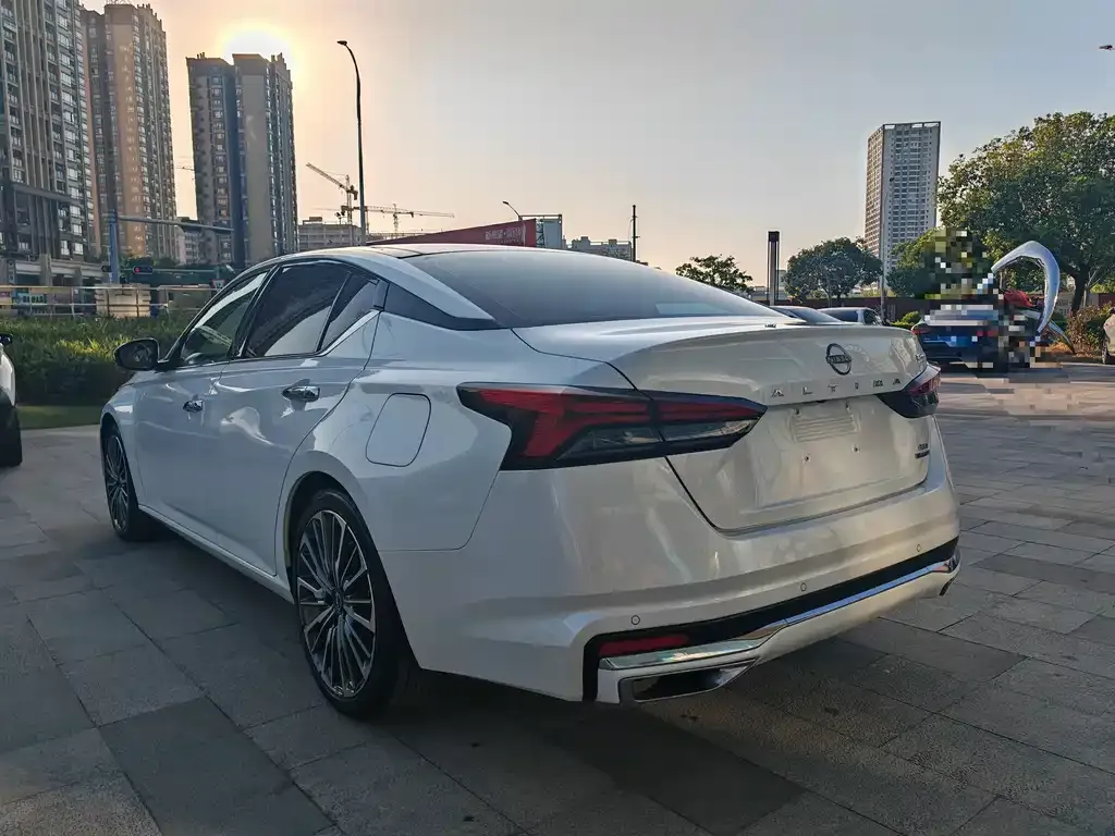 Nissan Teana 2023 из CN, фото 5