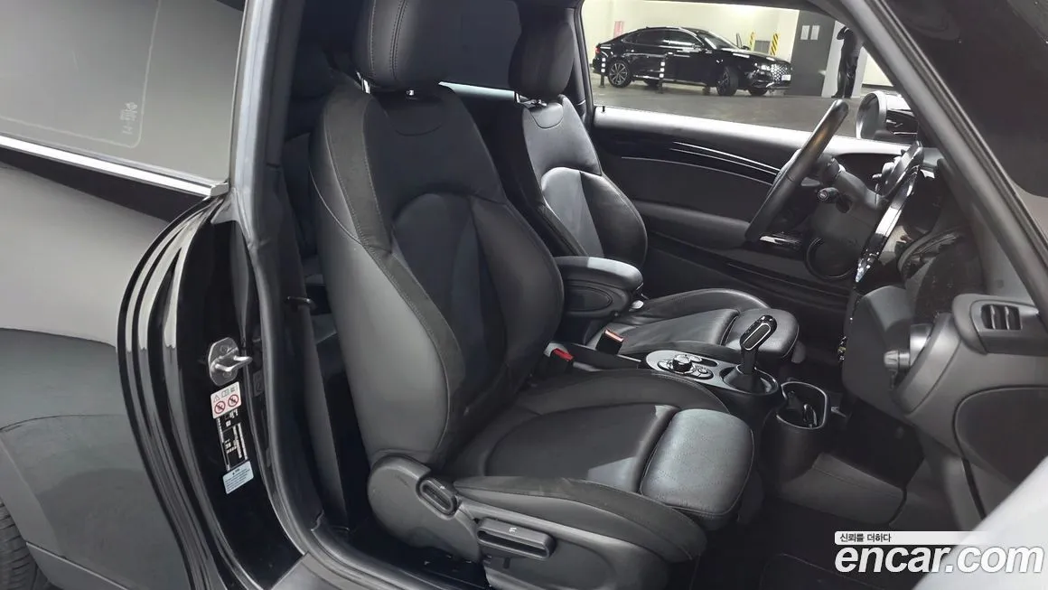 Mini Cooper 2022 из KR, фото 8