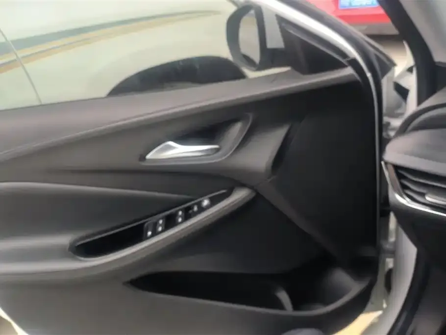 Buick Verano 2023 из CN, фото 3
