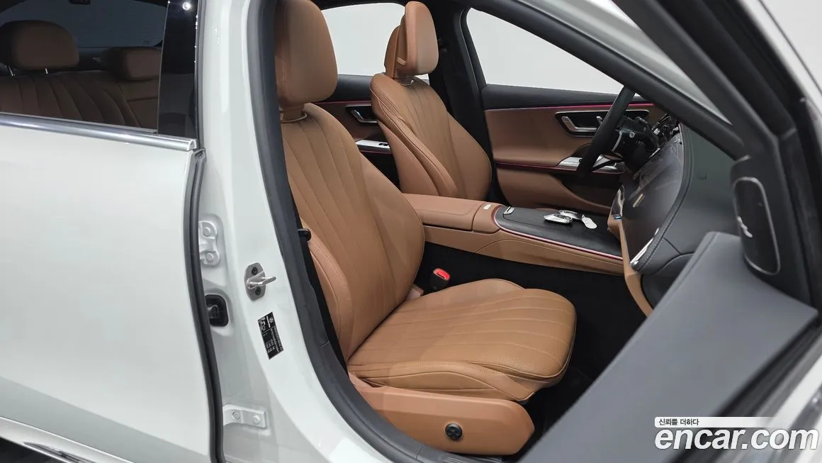 Mercedes-Benz E-Class 2025 из KR, фото 8