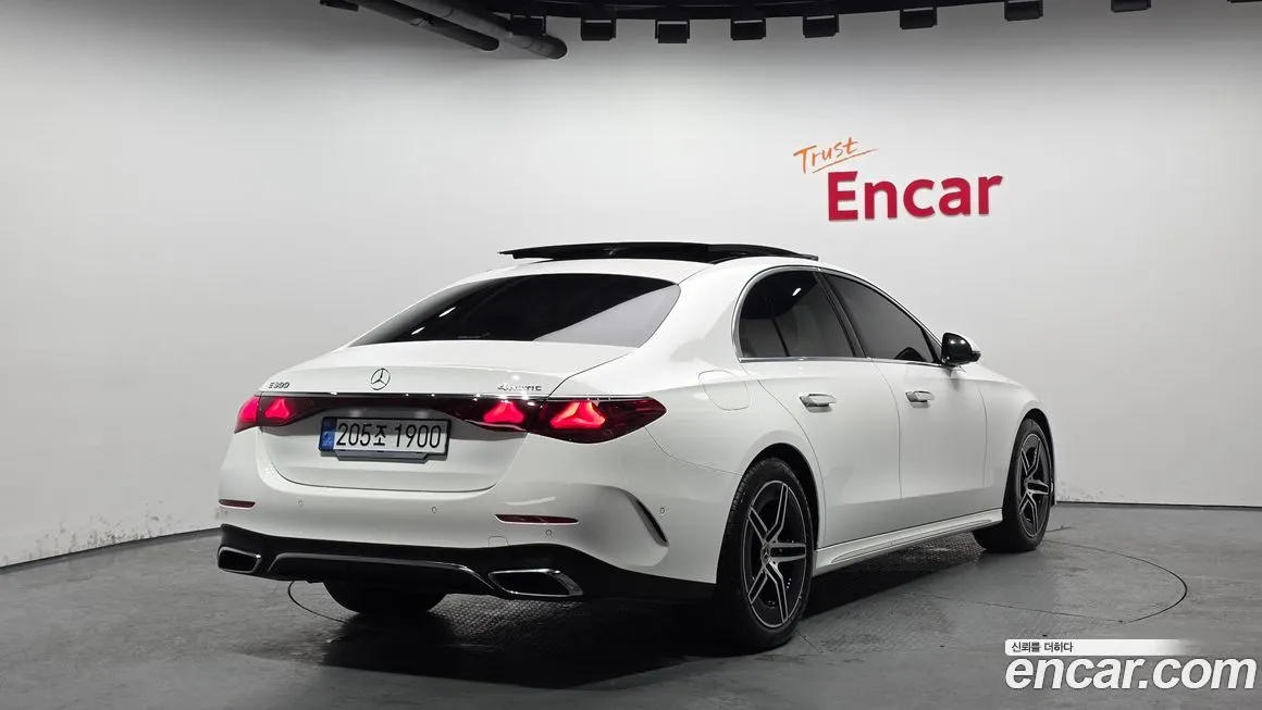 Mercedes-Benz E-Class 2025 из KR, фото 5