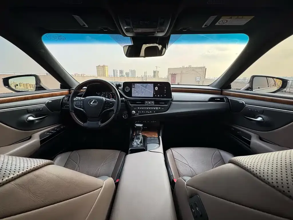 Lexus ES 2022 из CN, фото 6
