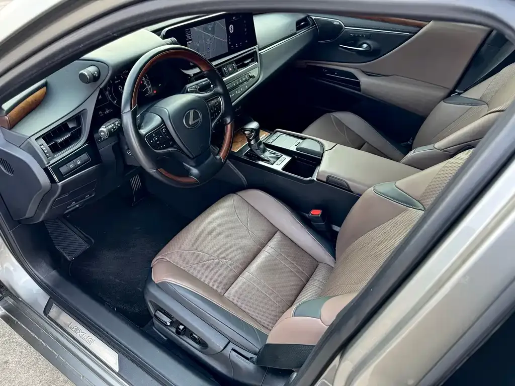 Lexus ES 2022 из CN, фото 4