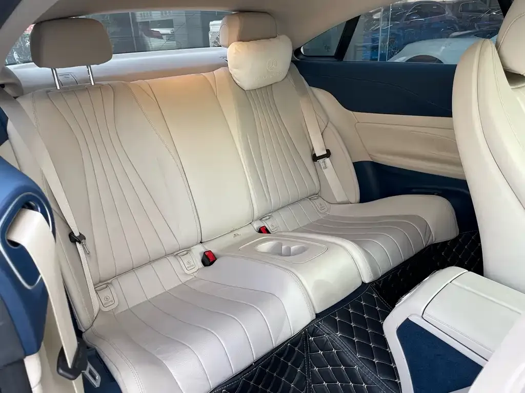 Mercedes-Benz E-Class (Import) 2023 из CN, фото 2