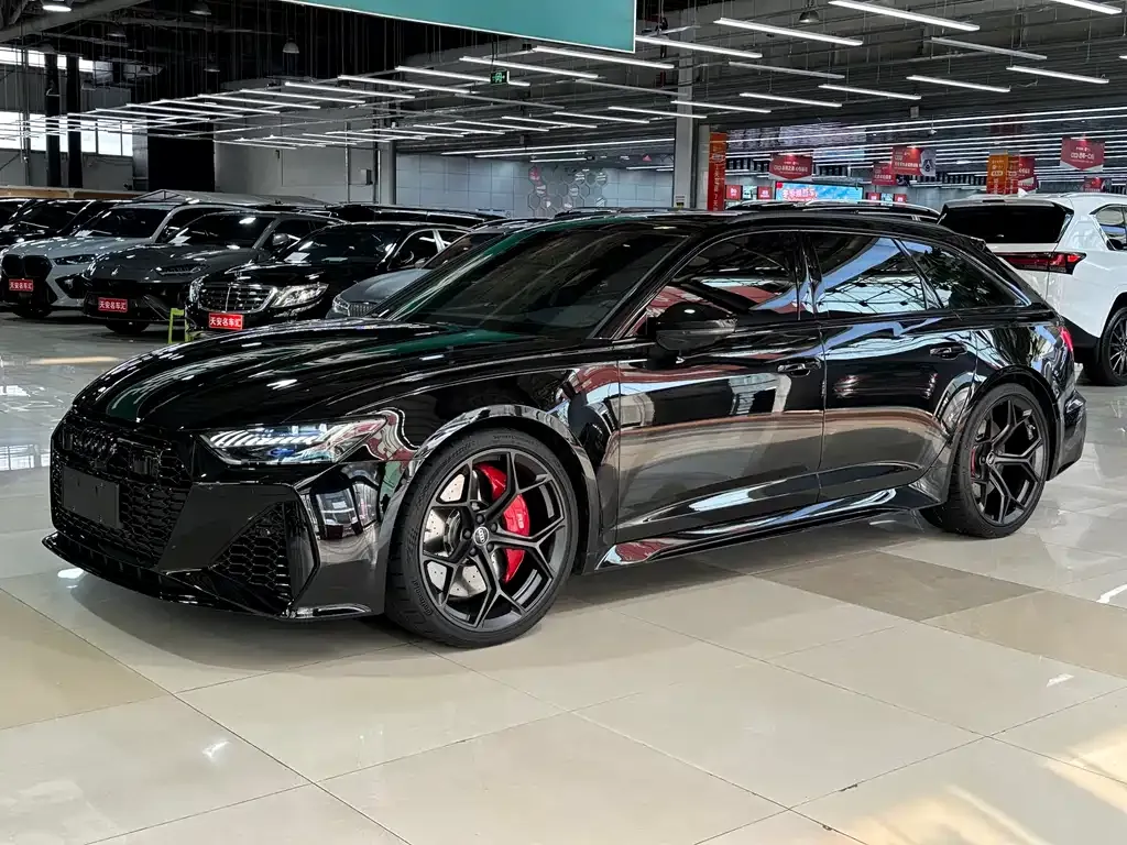 Audi RS 6 2024 из CN, фото 1