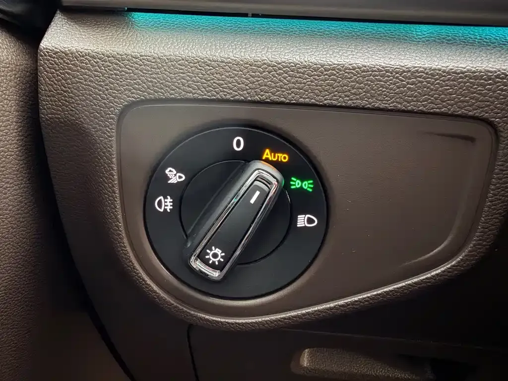 Volkswagen Viloran 2022 из CN, фото 3