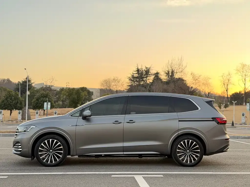 Volkswagen Viloran 2022 из CN, фото 2