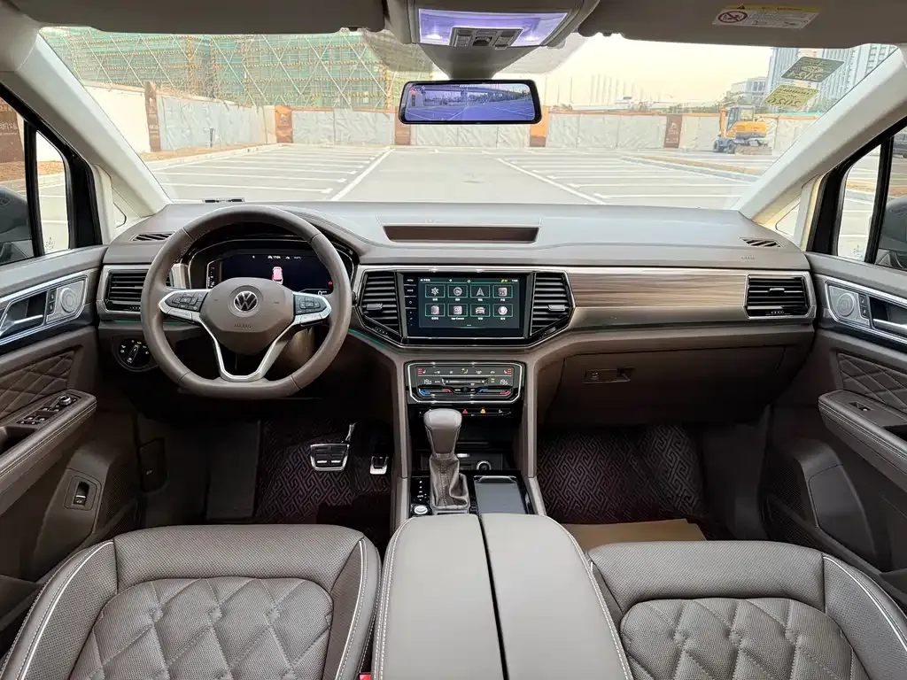 Volkswagen Viloran 2022 из CN, фото 9