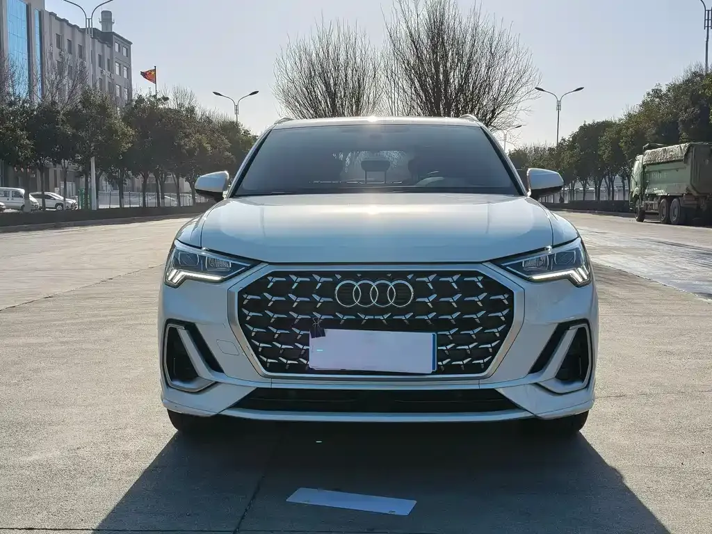 Audi Q3 2024 из CN, фото 6