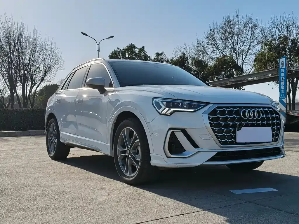 Audi Q3 2024 из CN, фото 7