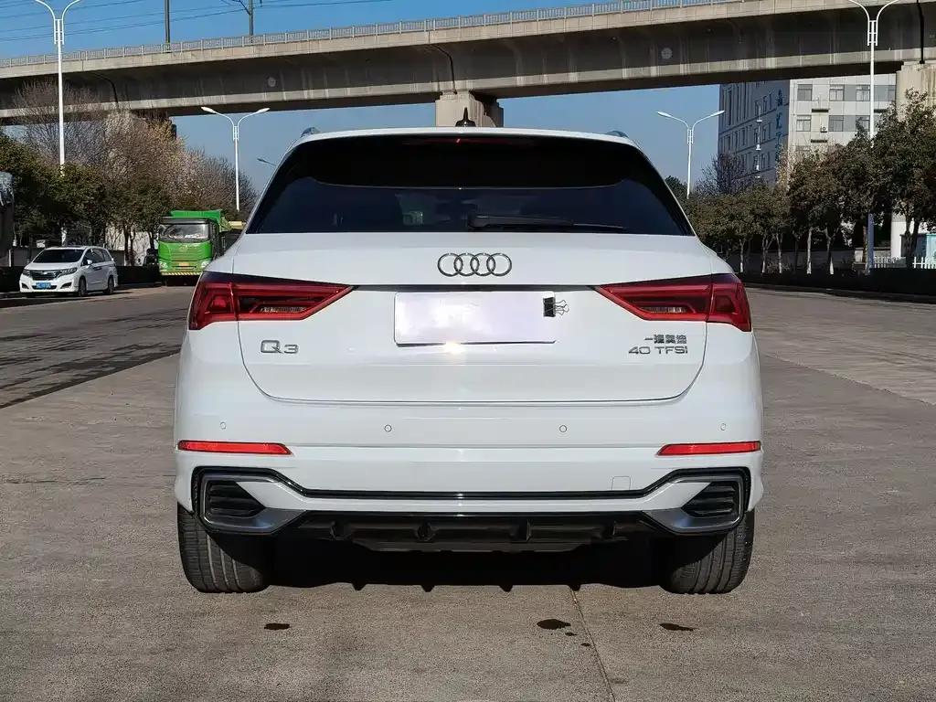 Audi Q3 2024 из CN, фото 8