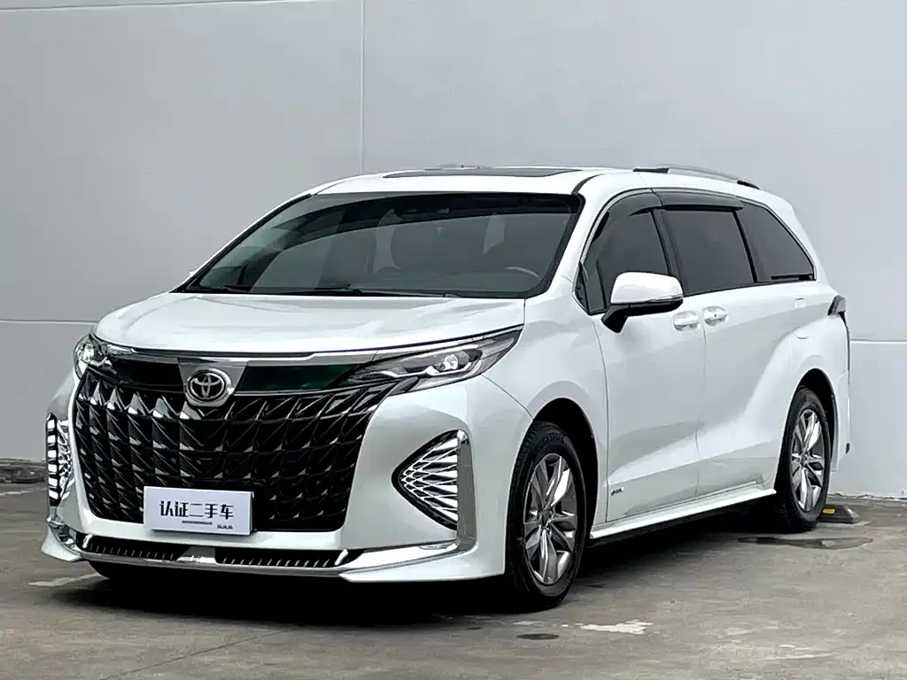 Toyota Sienna 2025 из CN, фото 4