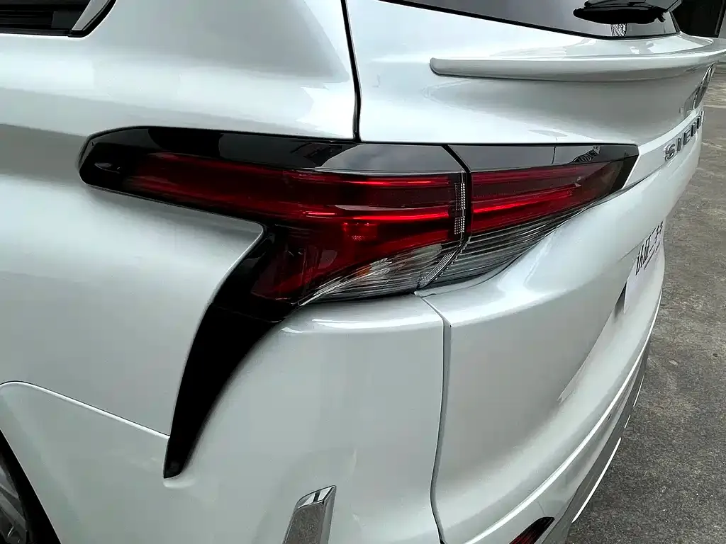 Toyota Sienna 2025 из CN, фото 8