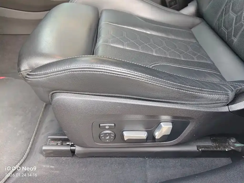 BMW X3 M 2022 из CN, фото 10