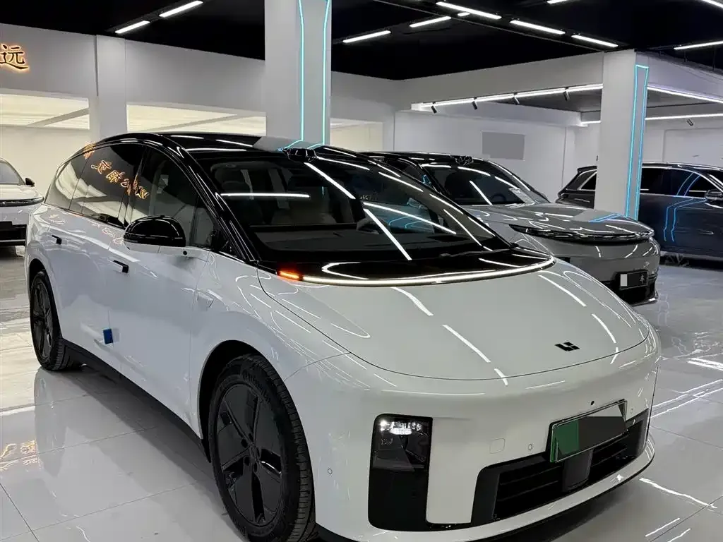 Li Auto i8 2025 из CN, фото 4