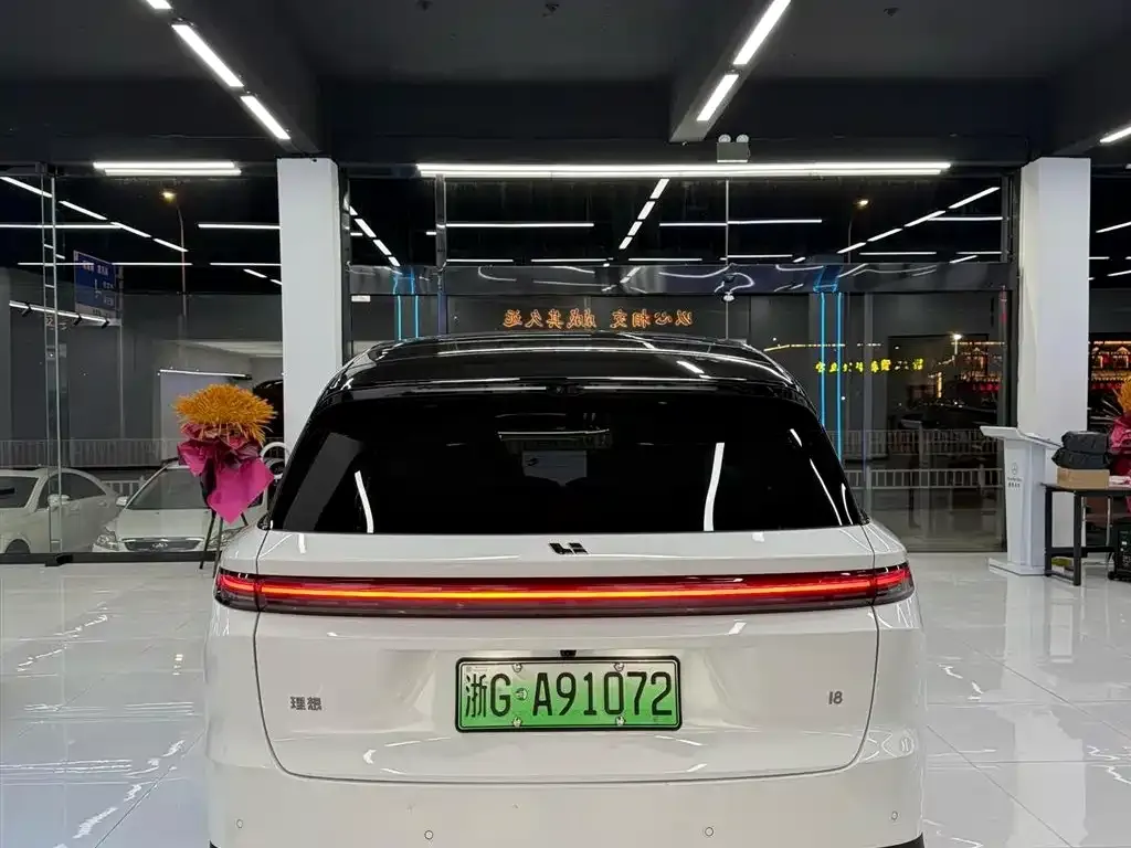 Li Auto i8 2025 из CN, фото 2