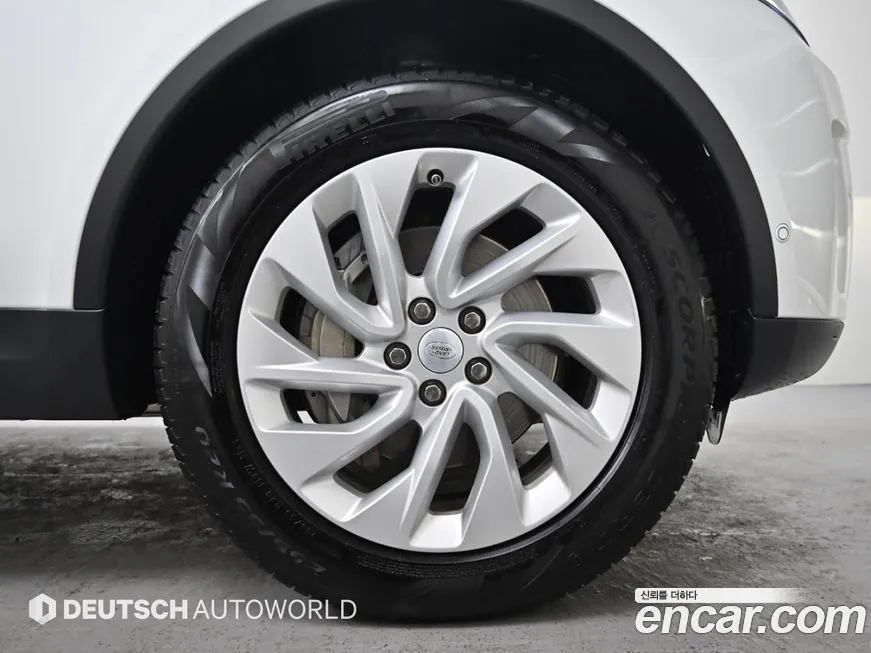 Land Rover Discovery 2025 из KR, фото 6