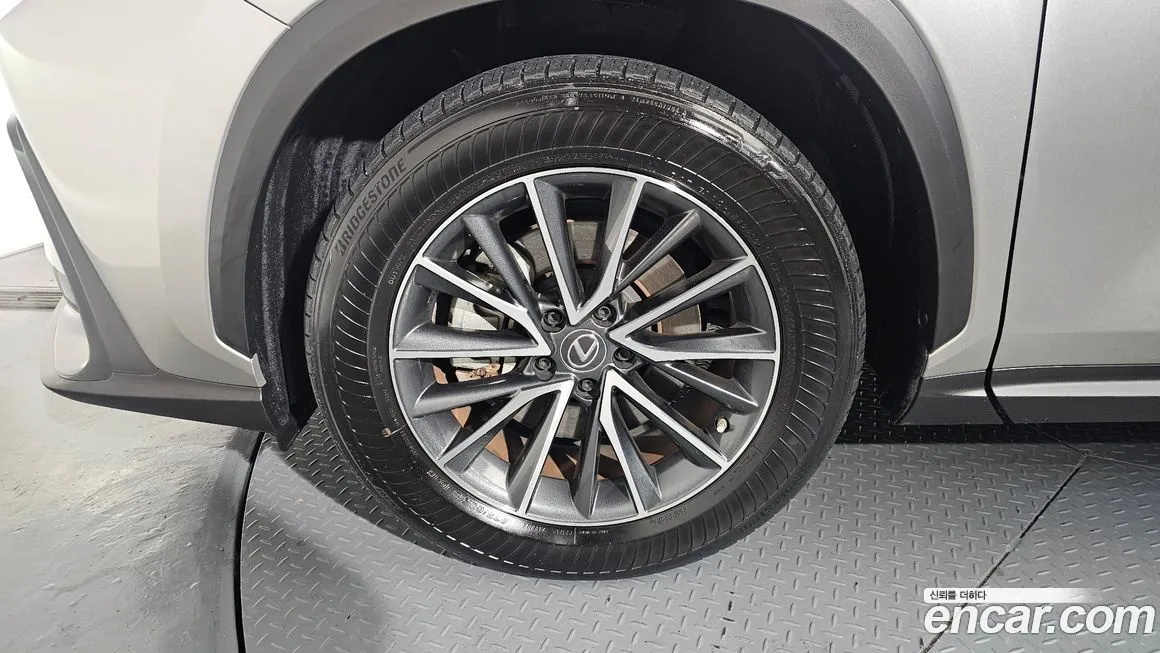 Lexus NX 2022 из KR, фото 10