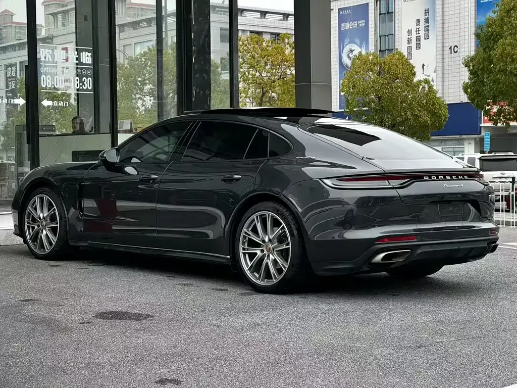 Porsche Panamera 2023 из CN, фото 5