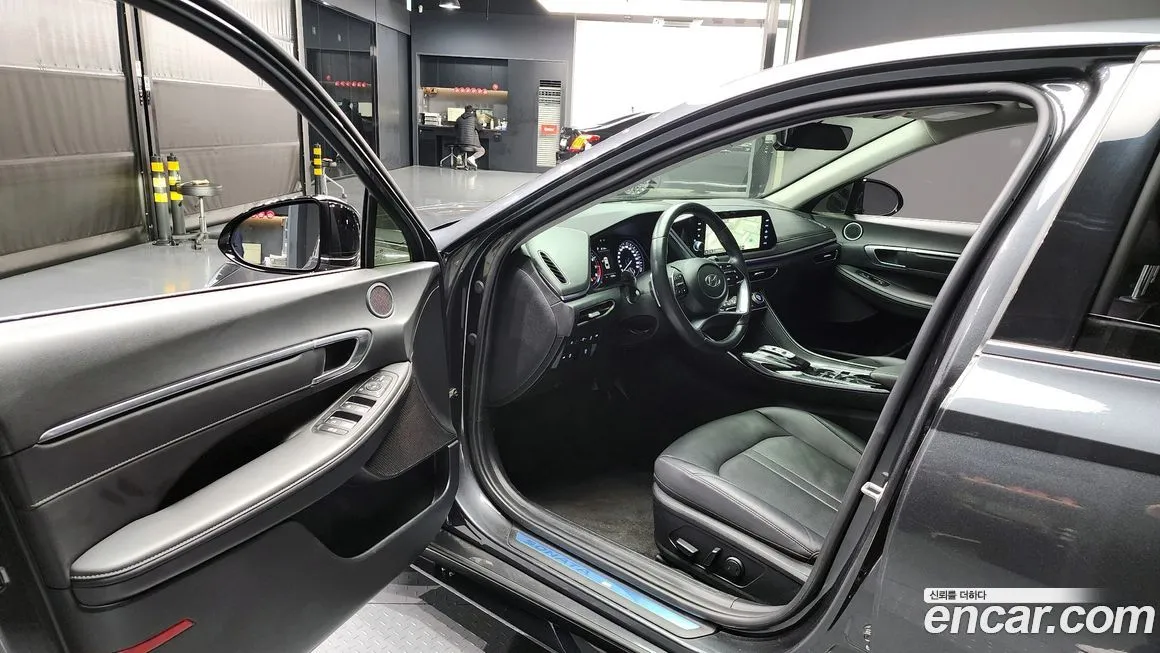 Hyundai Sonata 2023 из KR, фото 9