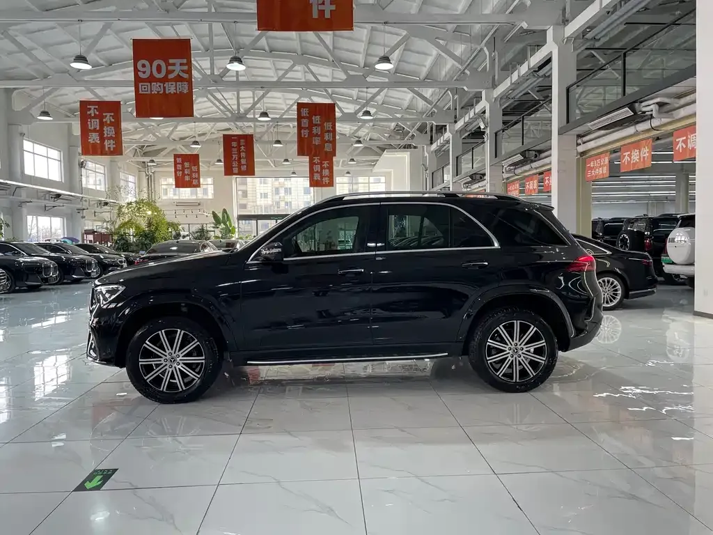 Mercedes-Benz GLE 2024 из CN, фото 3