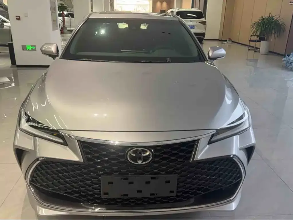 Toyota Avalon 2023 из CN, фото 3