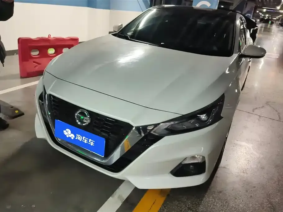 Nissan Teana 2022 из CN, фото 1